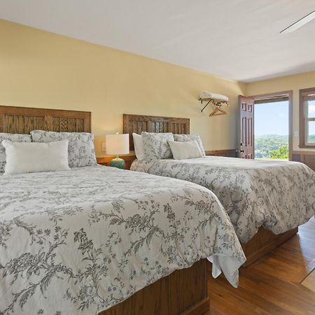 Roadrunner Inn And Log Cabins ยูเรกาสปริงส์ ภายนอก รูปภาพ