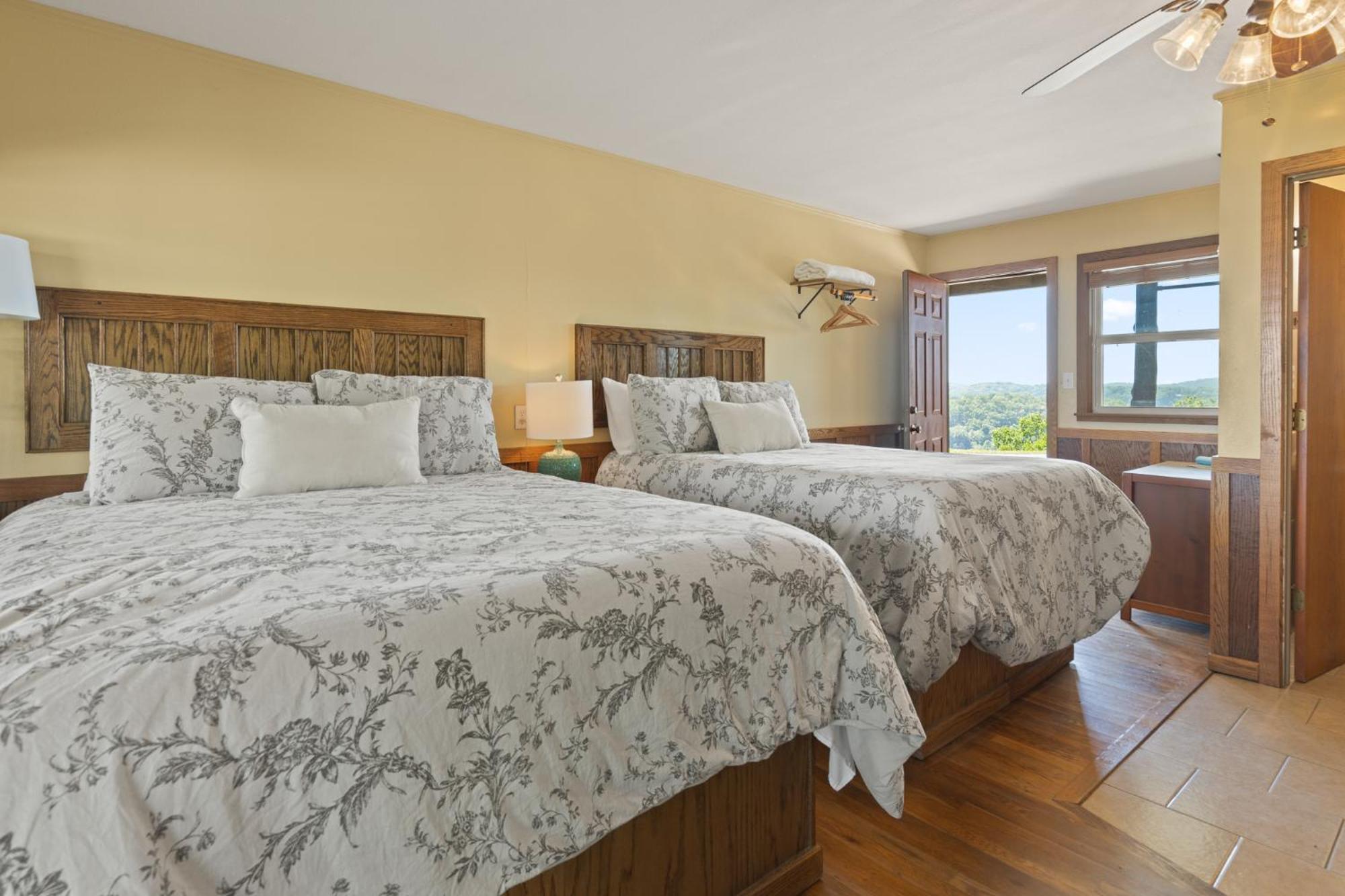 Roadrunner Inn And Log Cabins ยูเรกาสปริงส์ ภายนอก รูปภาพ