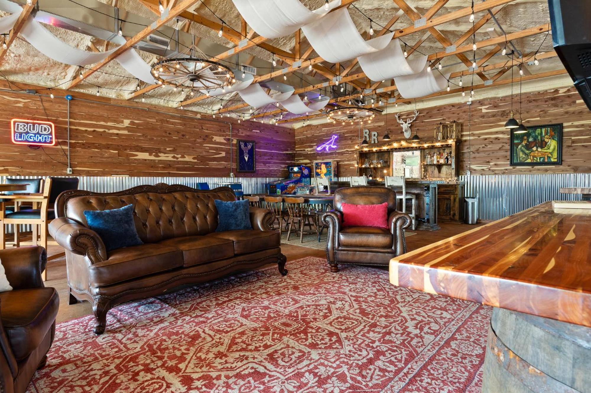 Roadrunner Inn And Log Cabins ยูเรกาสปริงส์ ภายนอก รูปภาพ